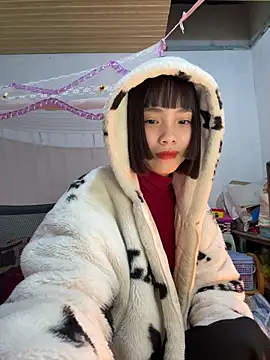 Snapshot of andymi1 chatting on February 2026 02:48:01 AM andymi1 online show from February 2026 02:48:01 AM