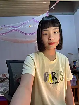 Snapshot of andymi1 chatting on March 2026 03:34:02 AM andymi1 online show from March 2026 03:34:02 AM