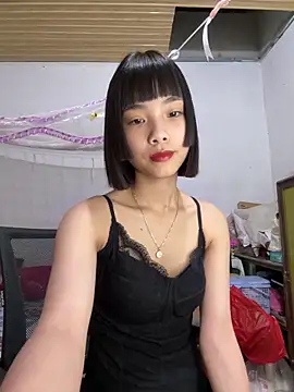 Snapshot of andymi1 chatting on June 2026 02:47:02 AM andymi1 online show from June 2026 02:47:02 AM