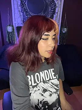 karinari online show from November 2025 05:40:02 PM