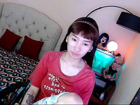 ShantalFoxxy  online show from October 2025 12:44:01 AM