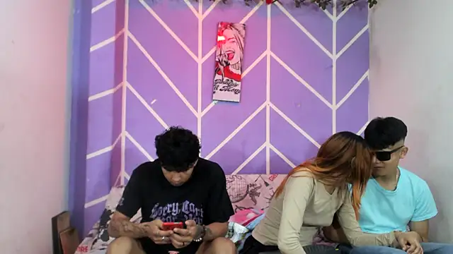 Snapshot of lau_and_boys18 chatting on September 2025 01:49:02 PM lau and boys18 online show from September 2025 01:49:02 PM