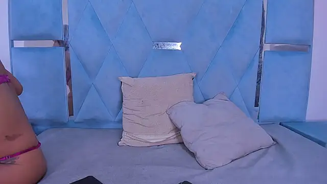 DaylesAndHarry online show from October 2025 01:03:02 PM