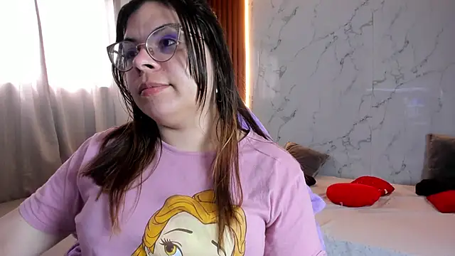 shasha bloom online show from September 2025 07:47:02 PM