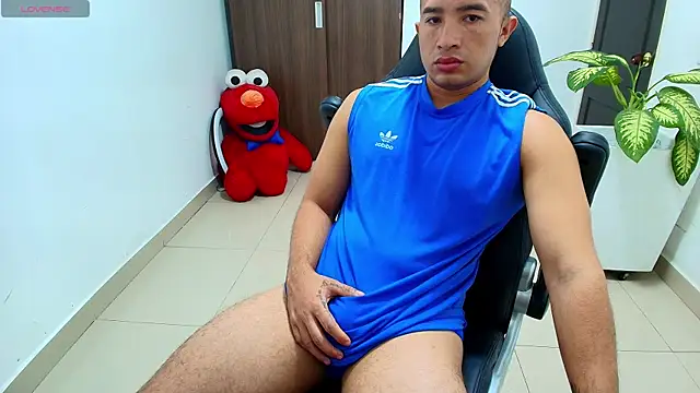 sebastian oconnor77 online show from September 2025 12:43:02 PM