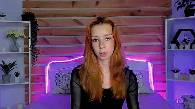 Snapshot of Lori_Williams chatting on November 2025 12:56:02 AM Lori Williams online show from November 2025 12:56:02 AM