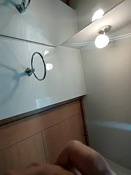 Snapshot of airamoon chatting on September 2025 05:37:01 PM airamoon online show from September 2025 05:37:01 PM