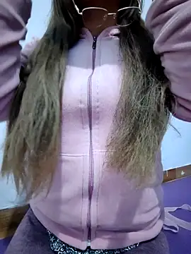 Snapshot of airamoon chatting on October 2025 01:19:01 AM airamoon online show from October 2025 01:19:01 AM