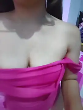 Snapshot of airamoon chatting on November 2025 03:18:02 AM airamoon online show from November 2025 03:18:02 AM