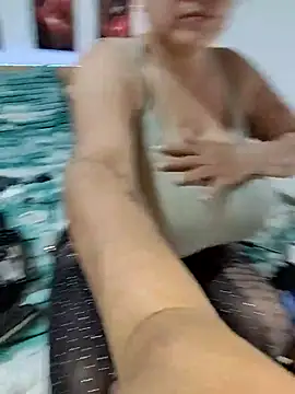 Snapshot of AlexxiaaMat chatting on February 2026 11:08:02 AM AlexxiaaMat online show from February 2026 11:08:02 AM