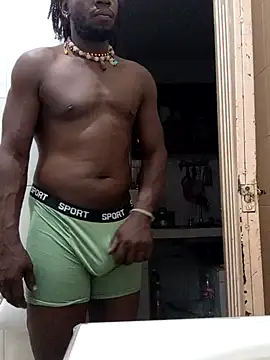 Blackpanther0115 online show from September 2025 10:39:02 AM