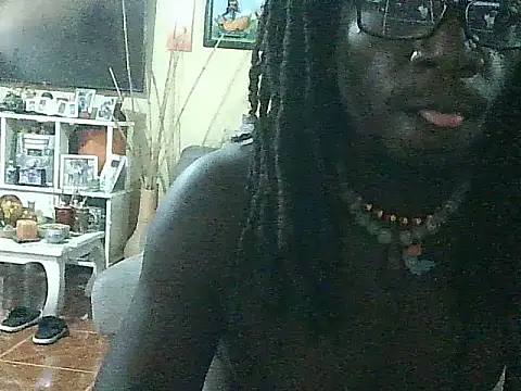 Blackpanther0115 online show from September 2025 05:49:01 PM