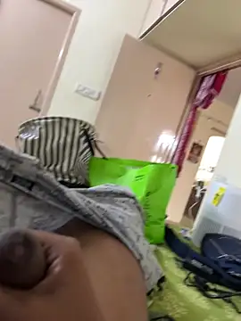 Snapshot of Harish0897 chatting on November 2025 06:57:02 AM Harish0897 online show from November 2025 06:57:02 AM