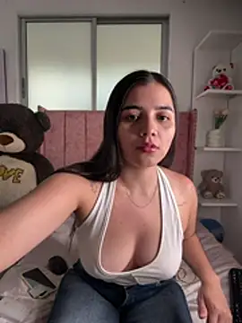 salomecute21 online show from June 2026 11:31:01 AM
