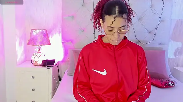 Pamelamiler   online show from December 2025 12:12:02 PM