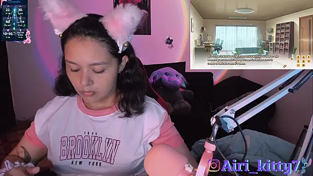 lila kitty81 online show from December 2025 06:14:01 PM