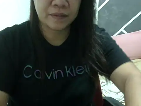 Snapshot of AsianbouncieGIRL chatting on September 2025 12:48:02 AM AsianbouncieGIRL online show from September 2025 12:48:02 AM