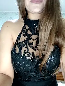 Snapshot of Viola3102 chatting on December 2025 08:29:01 PM Viola3102 online show from December 2025 08:29:01 PM