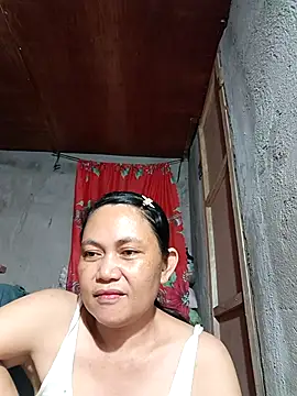 Everleigh mom online show from September 2025 10:38:02 AM