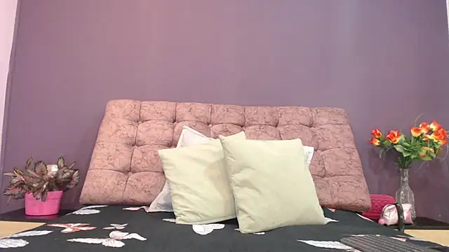 KateWelsin online show from September 2025 07:47:01 PM