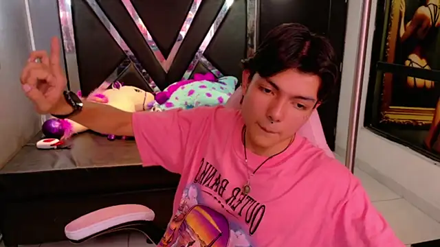 alandelrey57 online show from September 2025 03:39:01 AM