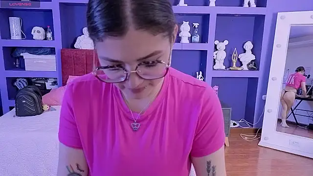 iam sammy 01 online show from March 2026 12:30:02 PM