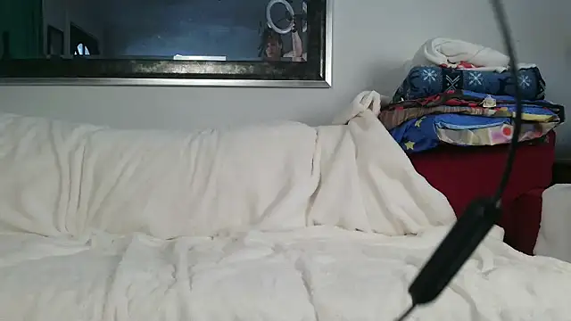 MamaFoxxx911 online show from March 2026 05:18:02 PM