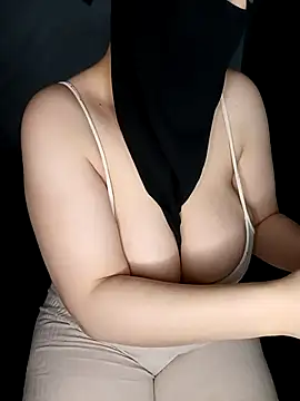 Snapshot of Lamia_Queen_ chatting on February 2026 02:56:02 PM Lamia Queen online show from February 2026 02:56:02 PM