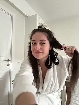 Snapshot of Ashley-Evans chatting on February 2025 08:10:01 AM Ashley-Evans online show from February 2025 08:10:01 AM