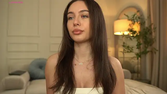 Snapshot of Ashley-Evans chatting on March 2026 08:32:02 AM Ashley-Evans online show from March 2026 08:32:02 AM