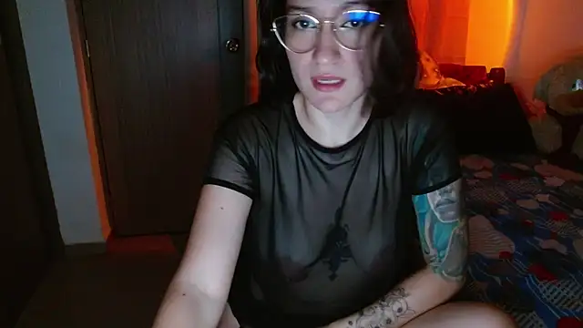 lia ana online show from June 2026 05:32:02 AM