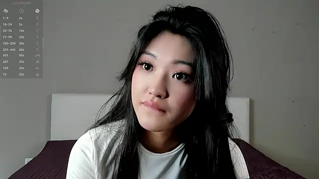 FancyEsten online show from September 2025 09:54:01 AM