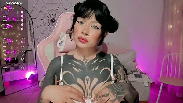 AlinaLukyanova online show from November 2025 03:56:01 AM