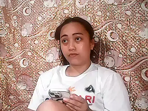 Snapshot of Pinay_Chubby20 chatting on January 2026 01:00:02 AM Pinay Chubby20 online show from January 2026 01:00:02 AM