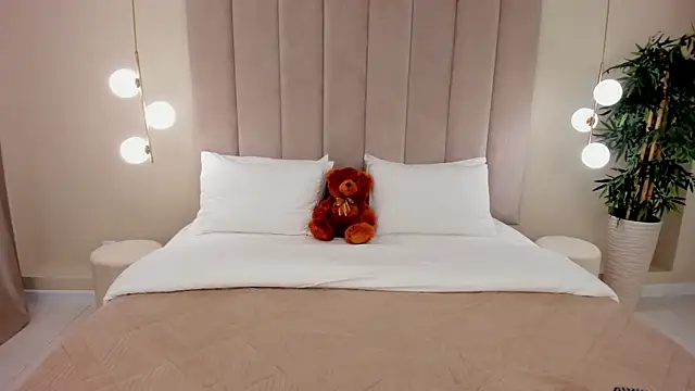 Snapshot of NancyJonson chatting on September 2025 03:29:01 AM NancyJonson online show from September 2025 03:29:01 AM