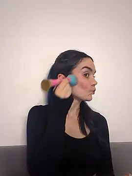 Snapshot of RosieCheexxxxxx chatting on November 2025 04:38:02 PM RosieCheexxxxxx online show from November 2025 04:38:02 PM