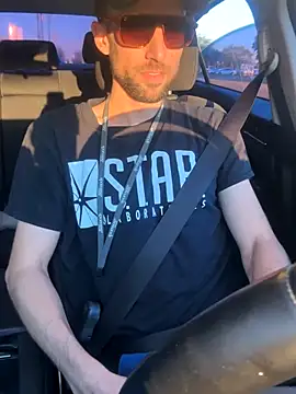 Snapshot of thejohnryancollection chatting on October 2025 11:27:01 PM thejohnryancollection online show from October 2025 11:27:01 PM