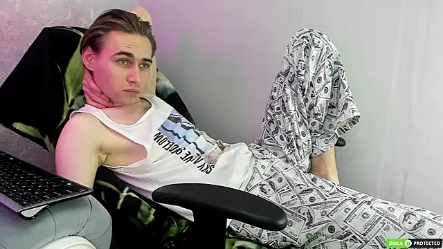 WilliamDyson online show from September 2025 03:08:01 AM