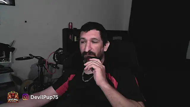 Snapshot of DevilPup75_ chatting on July 2026 05:32:02 AM DevilPup75 online show from July 2026 05:32:02 AM