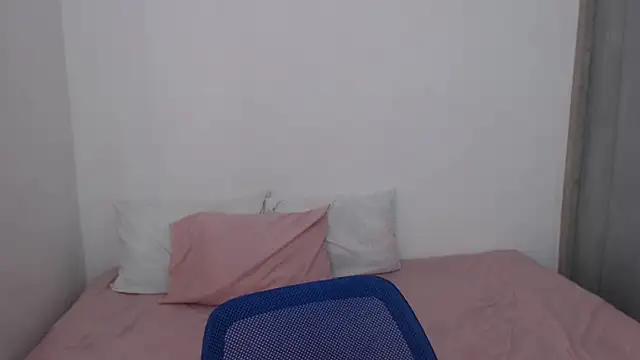 Snapshot of Tiiana chatting on September 2025 04:31:02 PM Tiiana online show from September 2025 04:31:02 PM