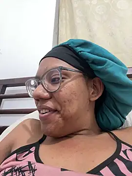 Valen1800 online show from February 2026 01:37:01 AM