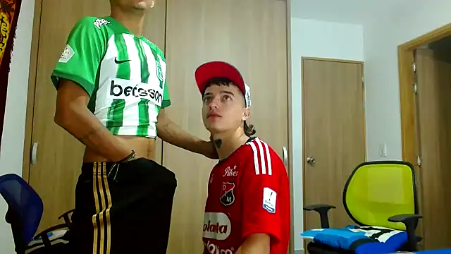 skinny23cm online show from December 2024 09:46:02 AM