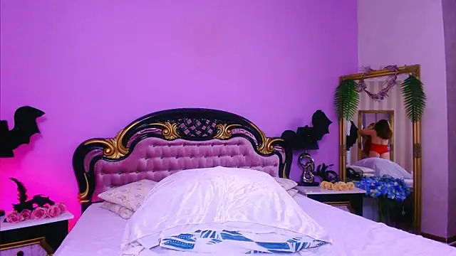 BellaHex online show from October 2025 05:26:02 PM