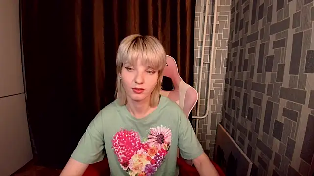 Madelaineses online show from March 2026 10:24:01 PM