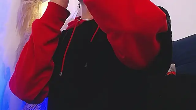 OzorioDany online show from September 2025 08:44:02 PM