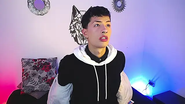 OzorioDany online show from February 2026 04:22:01 AM