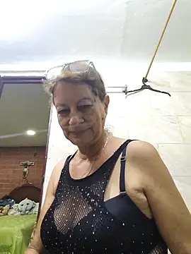 MaryeLunna online show from November 2025 11:36:02 PM