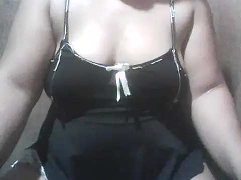 Snapshot of Azrielxx05 chatting on October 2025 03:09:02 PM Azrielxx05 online show from October 2025 03:09:02 PM