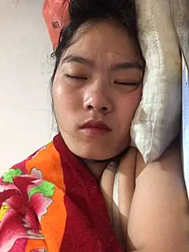 Maymay97 online show from October 2025 12:28:02 AM