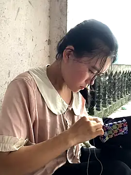 Maymay97 online show from October 2025 06:49:01 AM